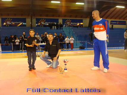 Full Contact Lattois