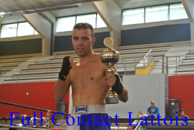 Full Contact Lattois