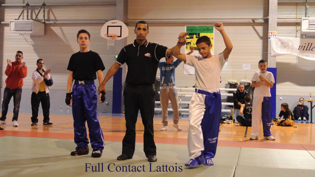 Full Contact Lattois