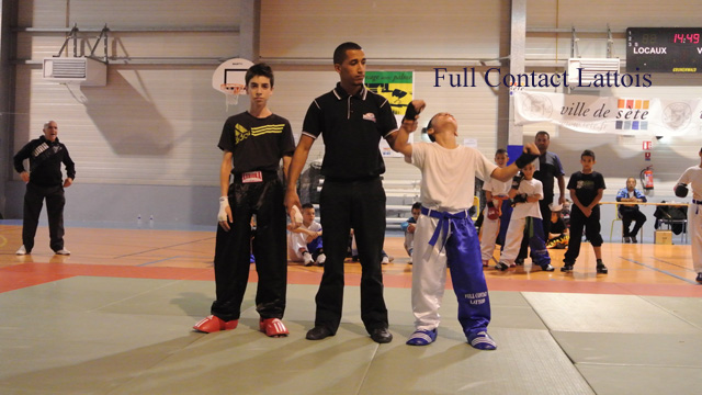 Full Contact Lattois