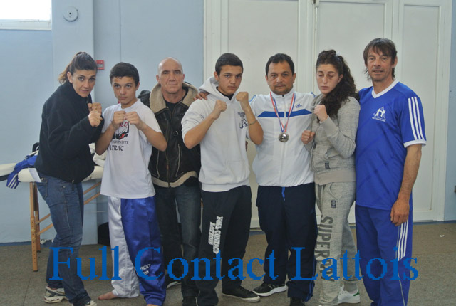 Full Contact Lattois